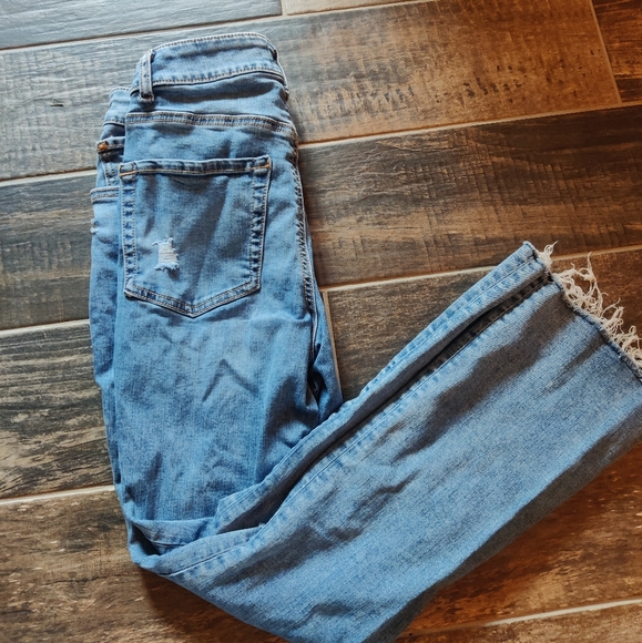 Maurices high rise M jeans - Picture 5 of 5